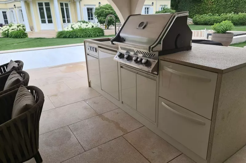 Referenzen, Frumento Gastrotechnik, Großküchen, Buffet, Bar