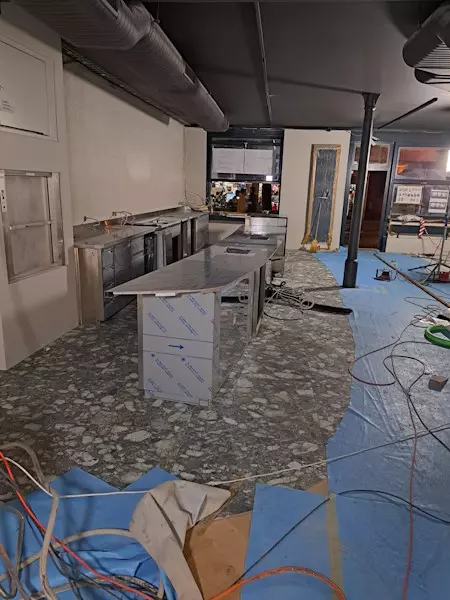 Montage Frumento Gastrotechnik, Großküchen, Buffet, Ausgaben, Bar, Foodtrack, Hohenems